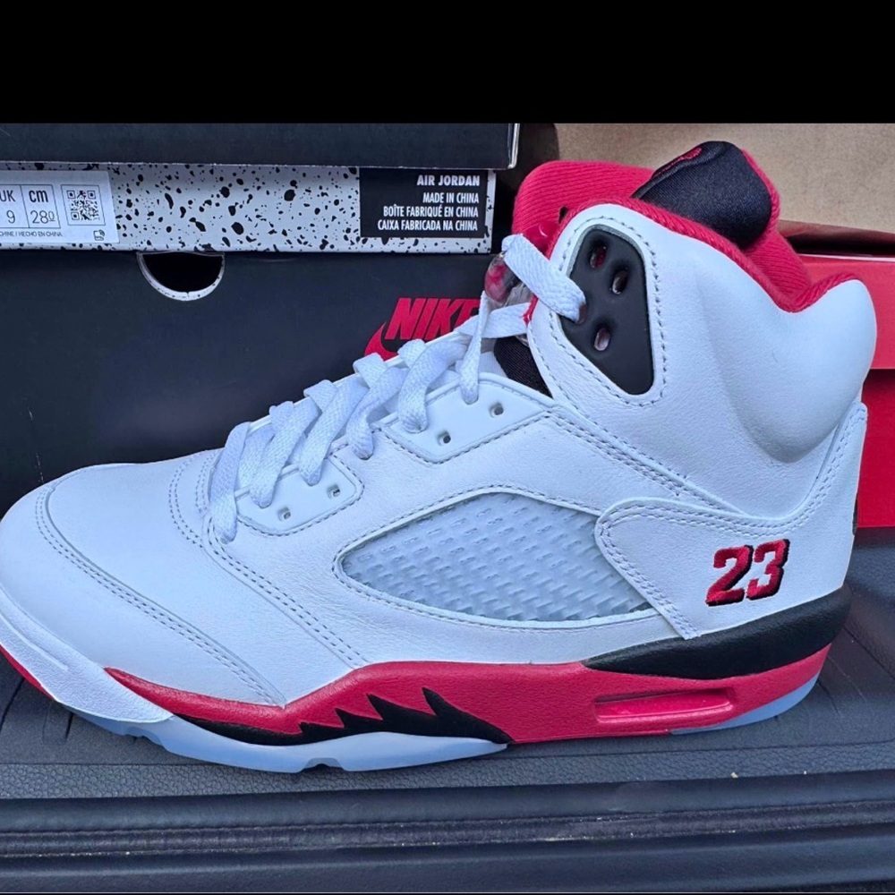 Jordan Men’s Fire Red 5s 2025